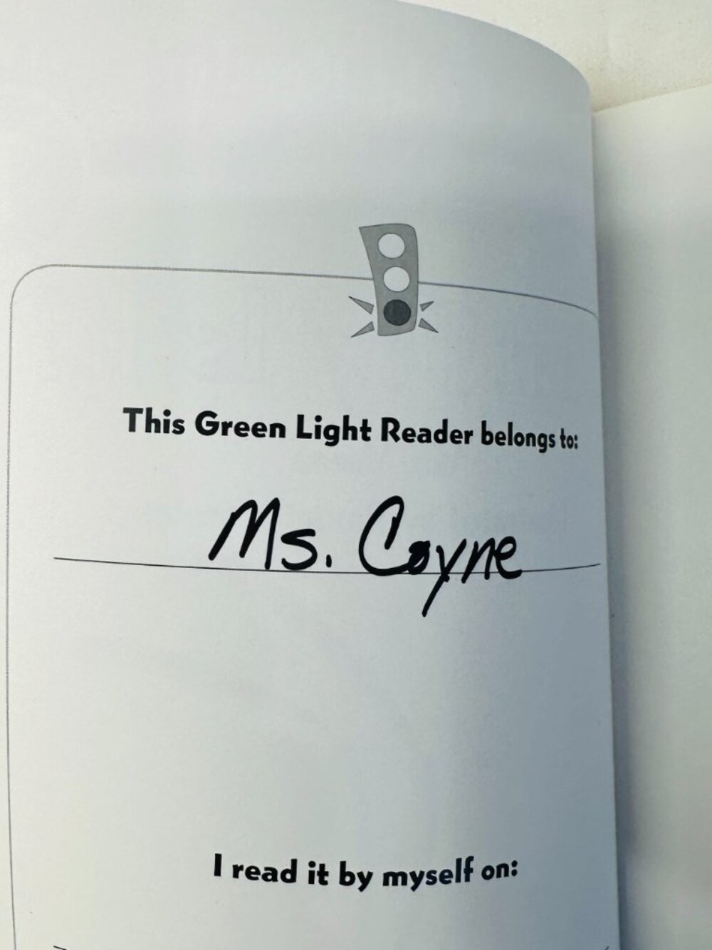 What Day Is It? (Green Light Readers Level 1) Paperback LIKE NEW Free Shipping - Picture 3 of 3